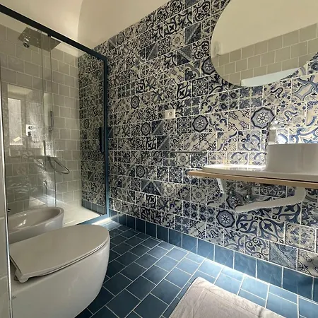 Bed and Breakfast 21