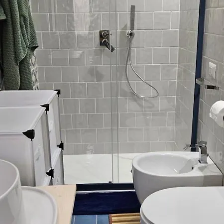 Bed & Breakfast 21 3*