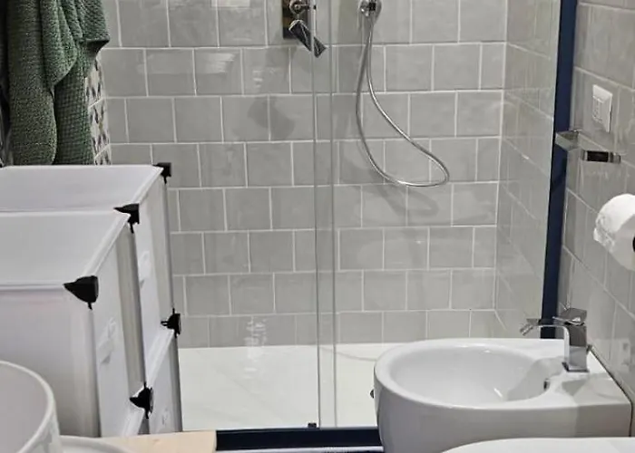 Alojamento de Acomodação e Pequeno-almoço 21 4*