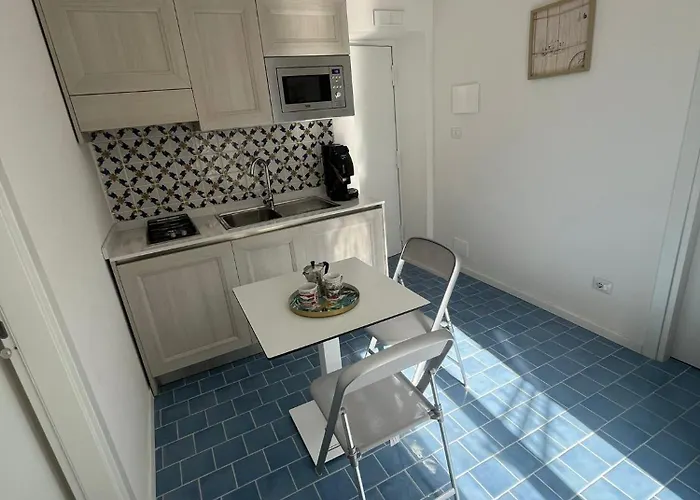 Alojamento de Acomodação e Pequeno-almoço 21 4*